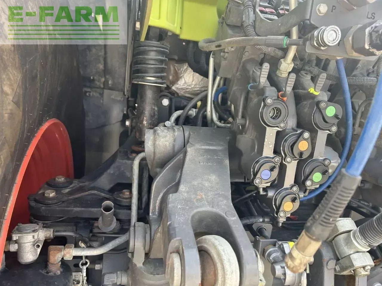 Tracteur agricole CLAAS axion 870