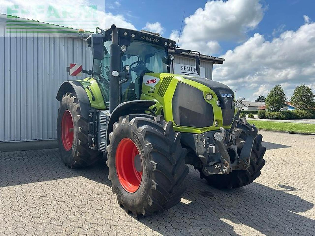 Tracteur agricole CLAAS axion 870