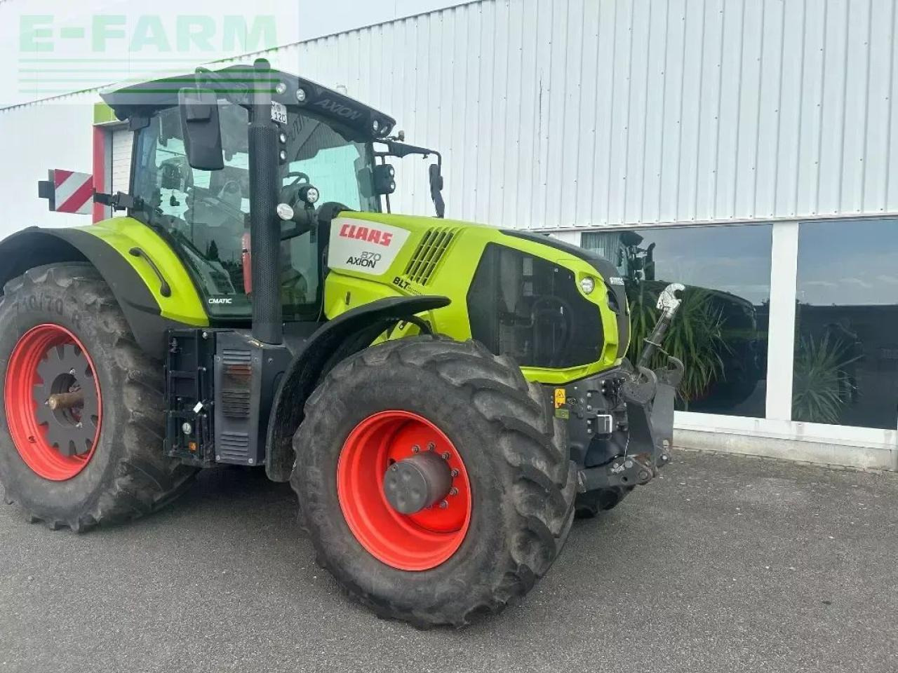 Tracteur agricole CLAAS axion 870