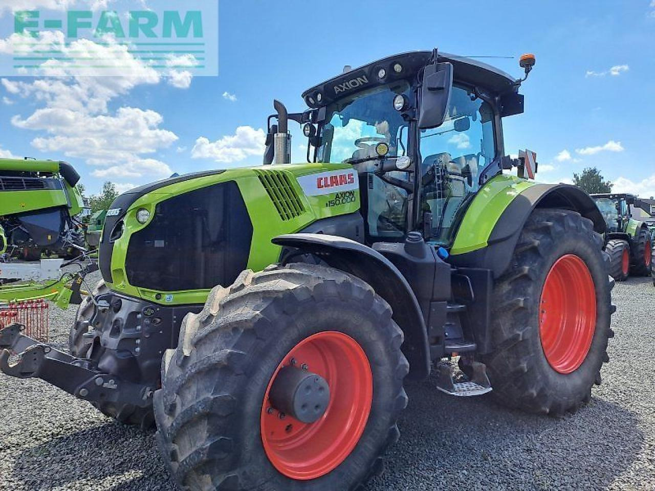 Tracteur agricole CLAAS axion 870 c-matic