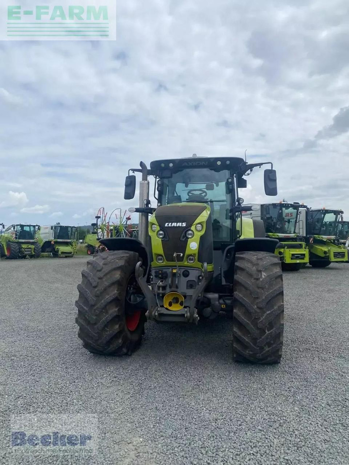 Tracteur agricole CLAAS axion 870 c-matic CMATIC