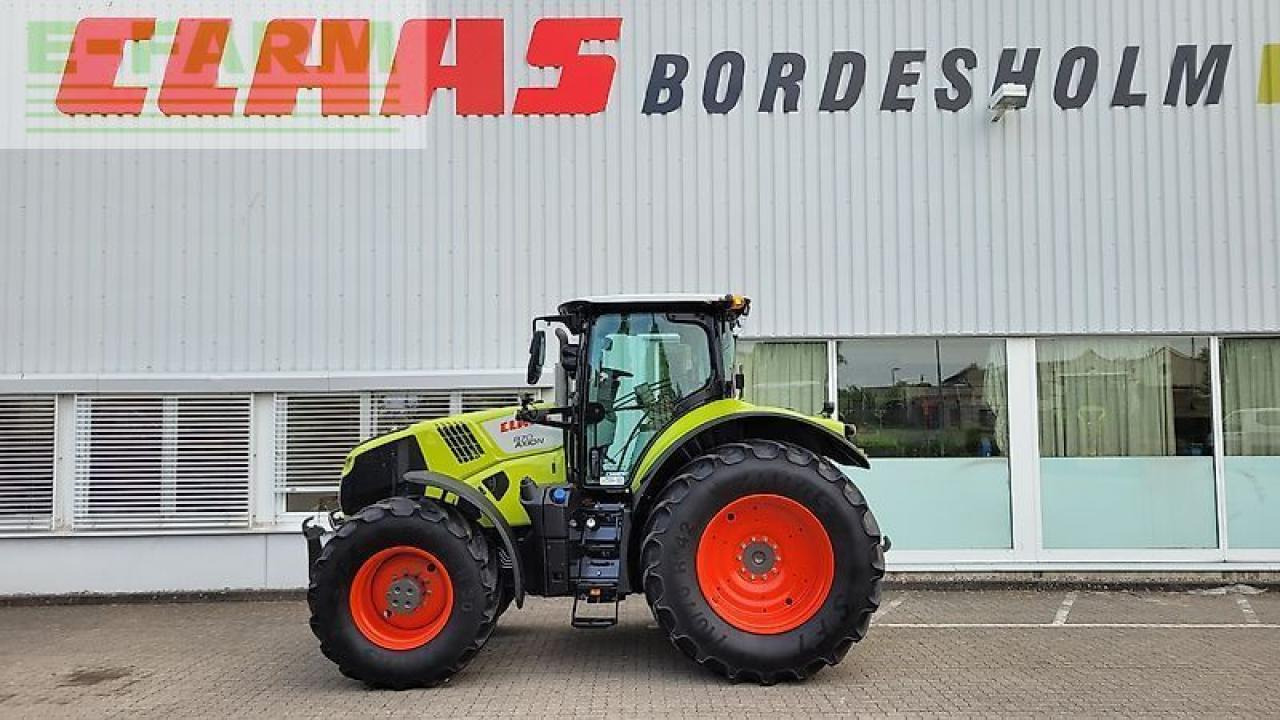Tracteur agricole CLAAS axion 870 cmatic