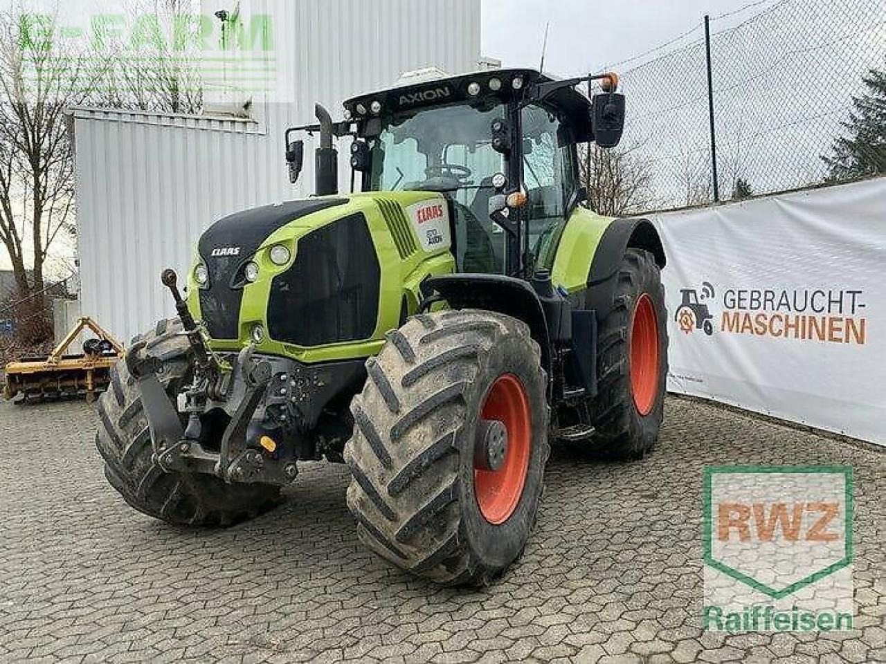 Tracteur agricole CLAAS axion 870 cmatic CMATIC