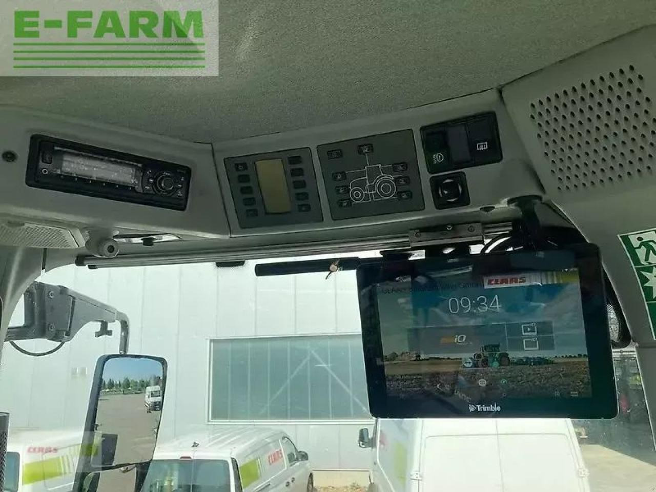 Tracteur agricole CLAAS axion 870 cmatic CMATIC