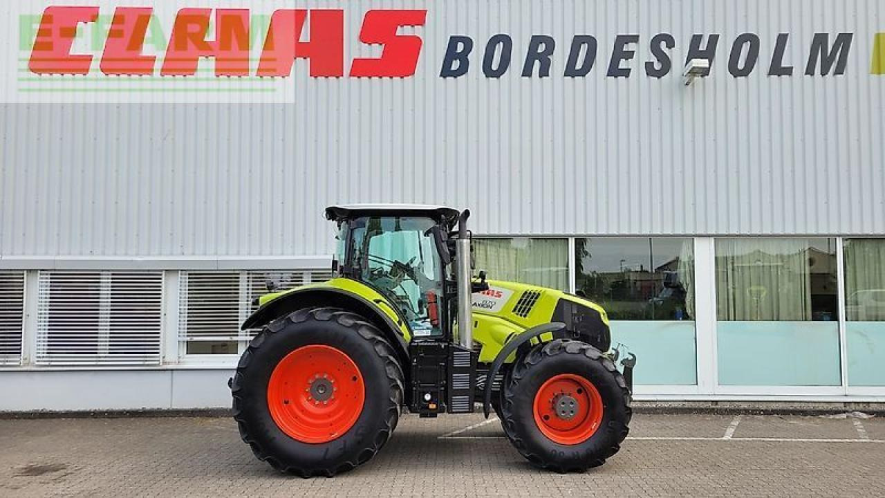 Tracteur agricole CLAAS axion 870 cmatic CMATIC