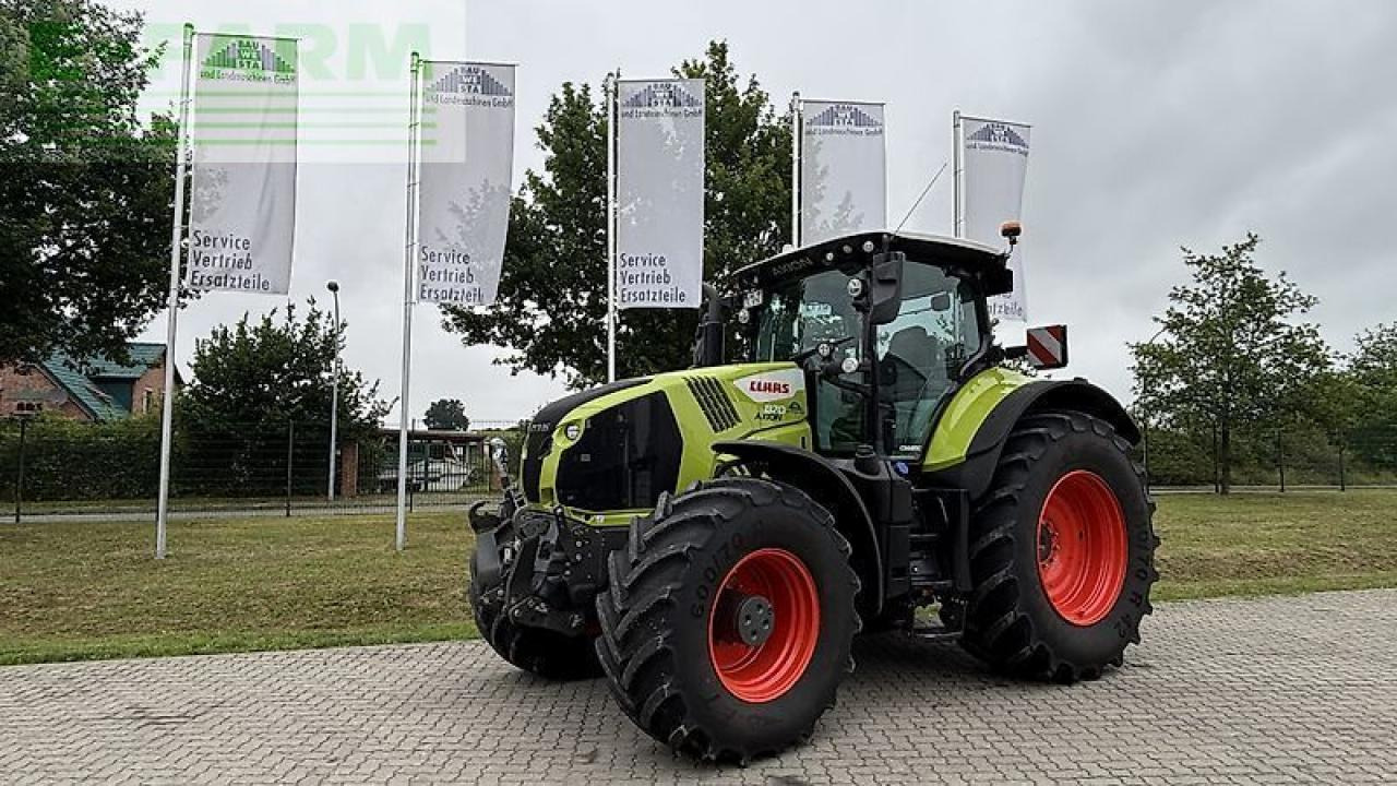 Tracteur agricole CLAAS axion 870 cmatic CMATIC