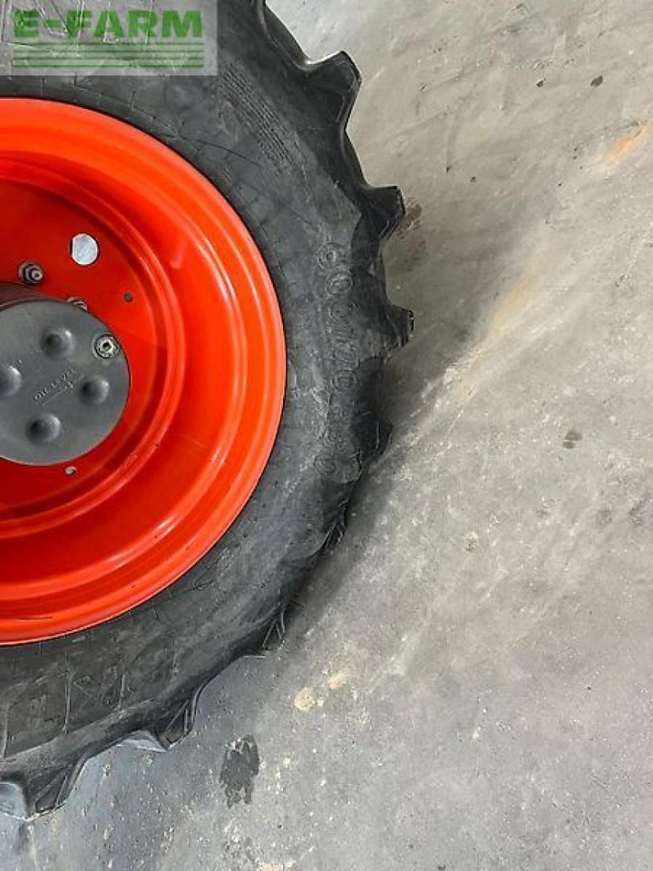 Tracteur agricole CLAAS axion 870 cmatic ceb CMATIC