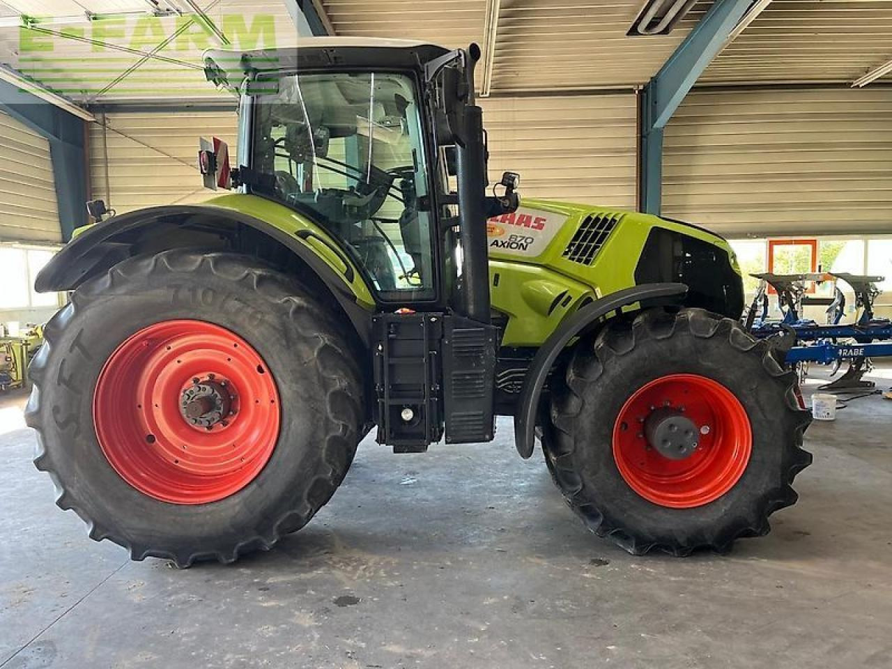 Tracteur agricole CLAAS axion 870 cmatic ceb CMATIC