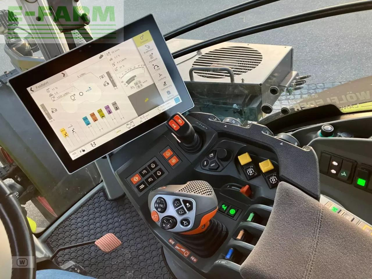 Tracteur agricole CLAAS axion 870 cmatic cebis CMATIC CEBIS