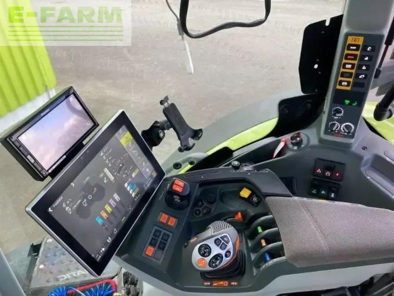 Tracteur agricole CLAAS axion 870 cmatic cebis CMATIC CEBIS