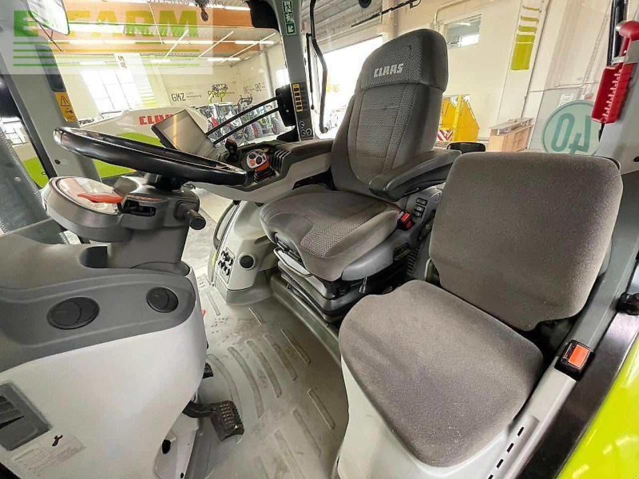 Tracteur agricole CLAAS axion 870 cmatic cebis CMATIC CEBIS