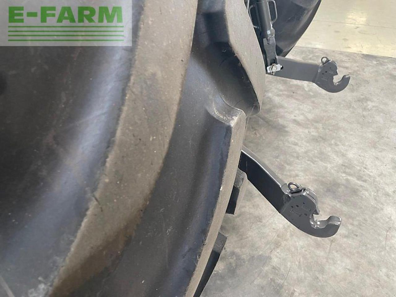 Tracteur agricole CLAAS axion 870 cmatic cebis CMATIC CEBIS