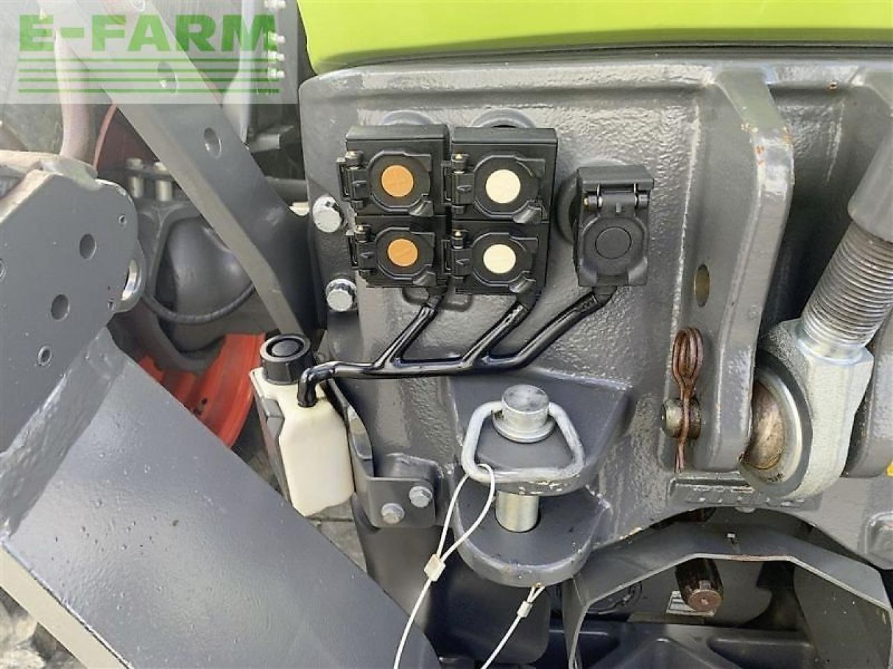 Tracteur agricole CLAAS axion 870 cmatic cebis CMATIC CEBIS