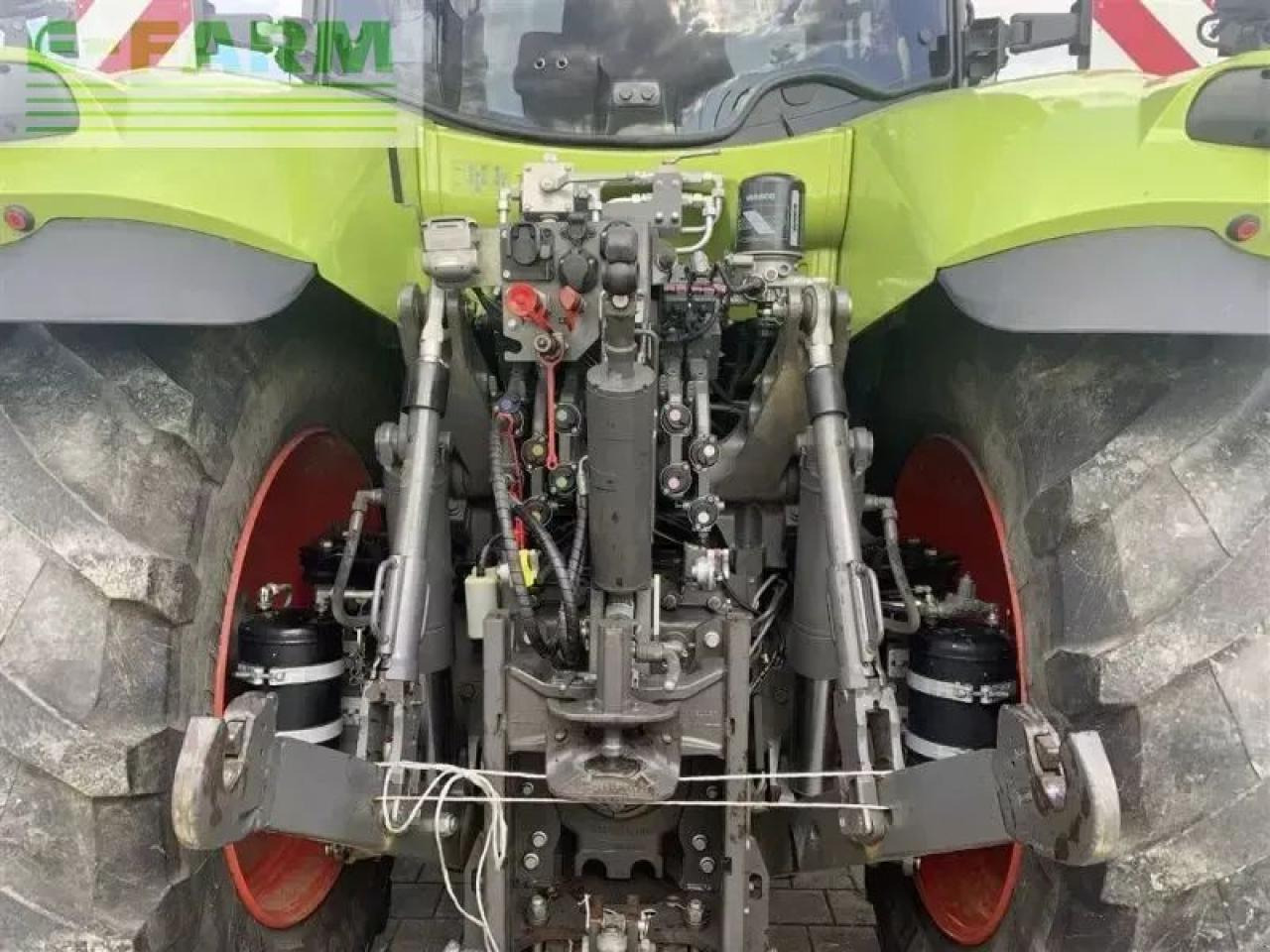 Tracteur agricole CLAAS axion 870 cmatic cebis CMATIC CEBIS