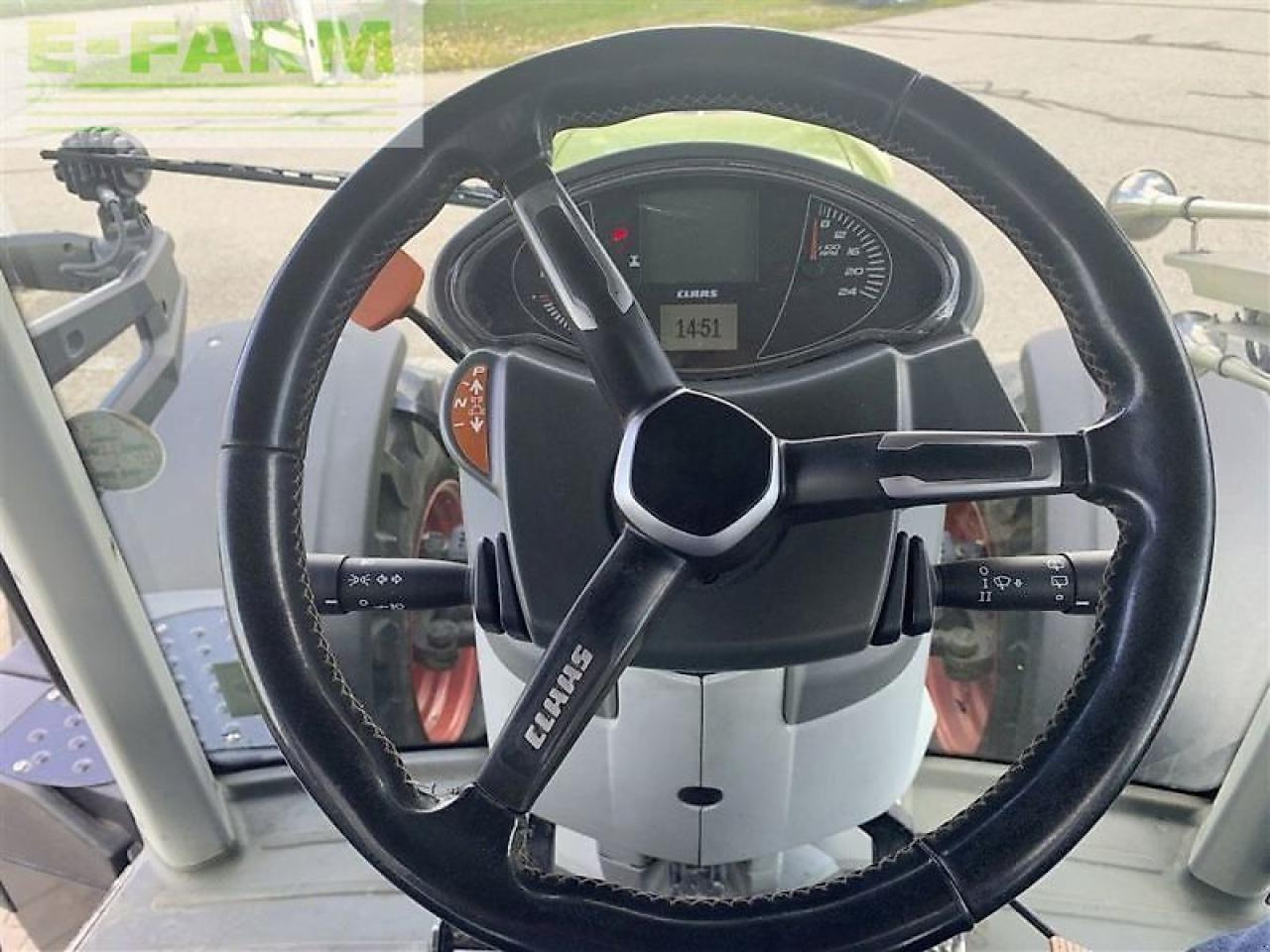 Tracteur agricole CLAAS axion 870 cmatic cebis CMATIC CEBIS