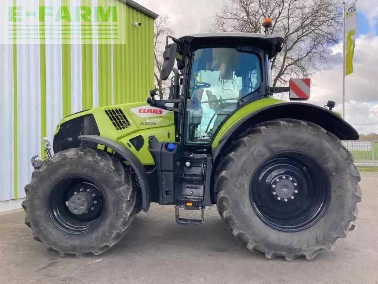 Tracteur agricole CLAAS axion 870 cmatic cebis CMATIC CEBIS
