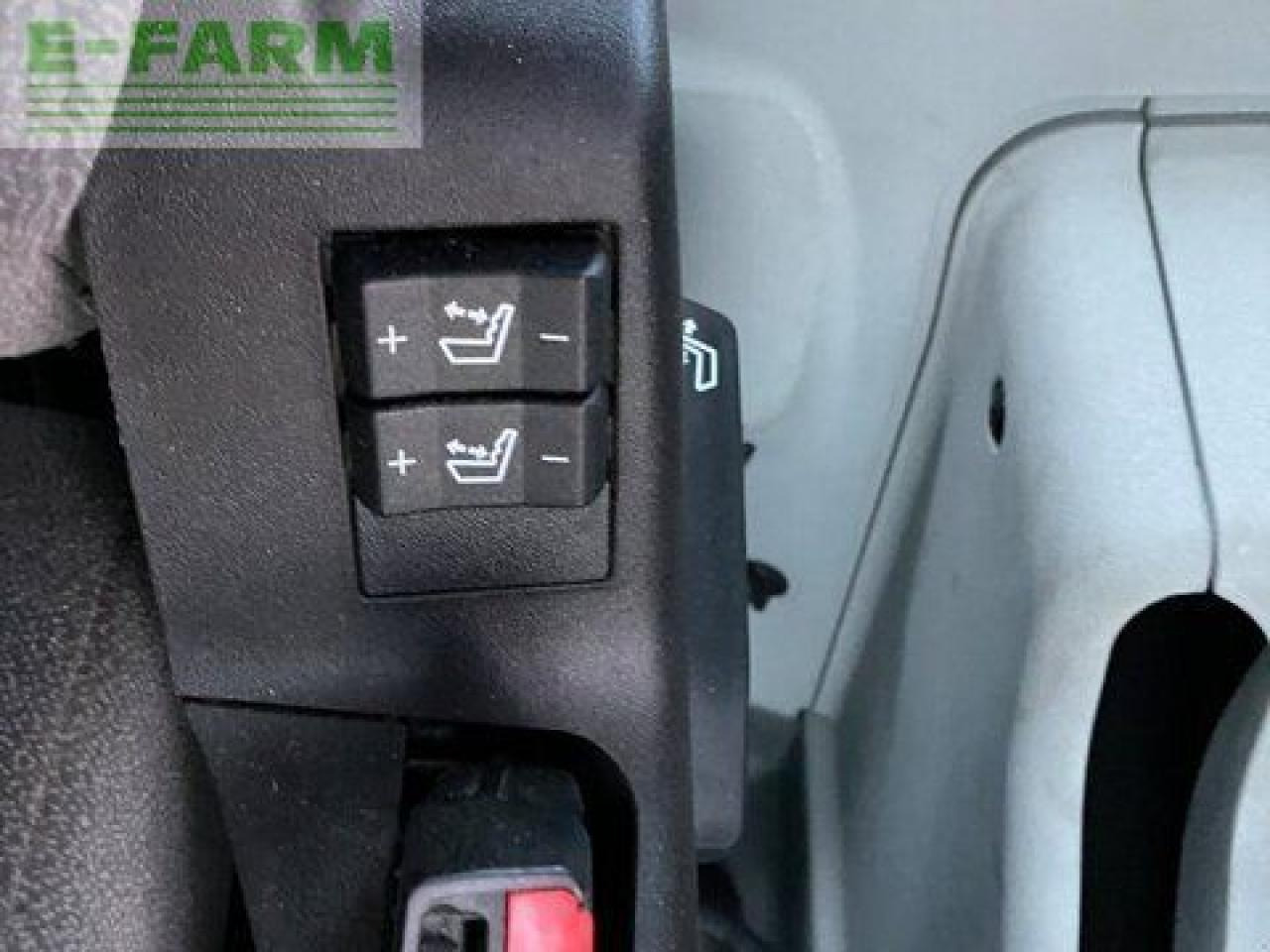 Tracteur agricole CLAAS axion 870 cmatic cebis CMATIC CEBIS