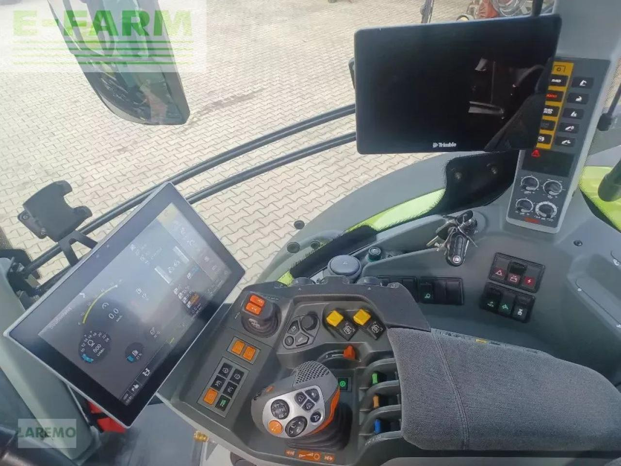 Tracteur agricole CLAAS axion 870 cmatic cebis + mx frontlader t 418 CMATIC CEBIS