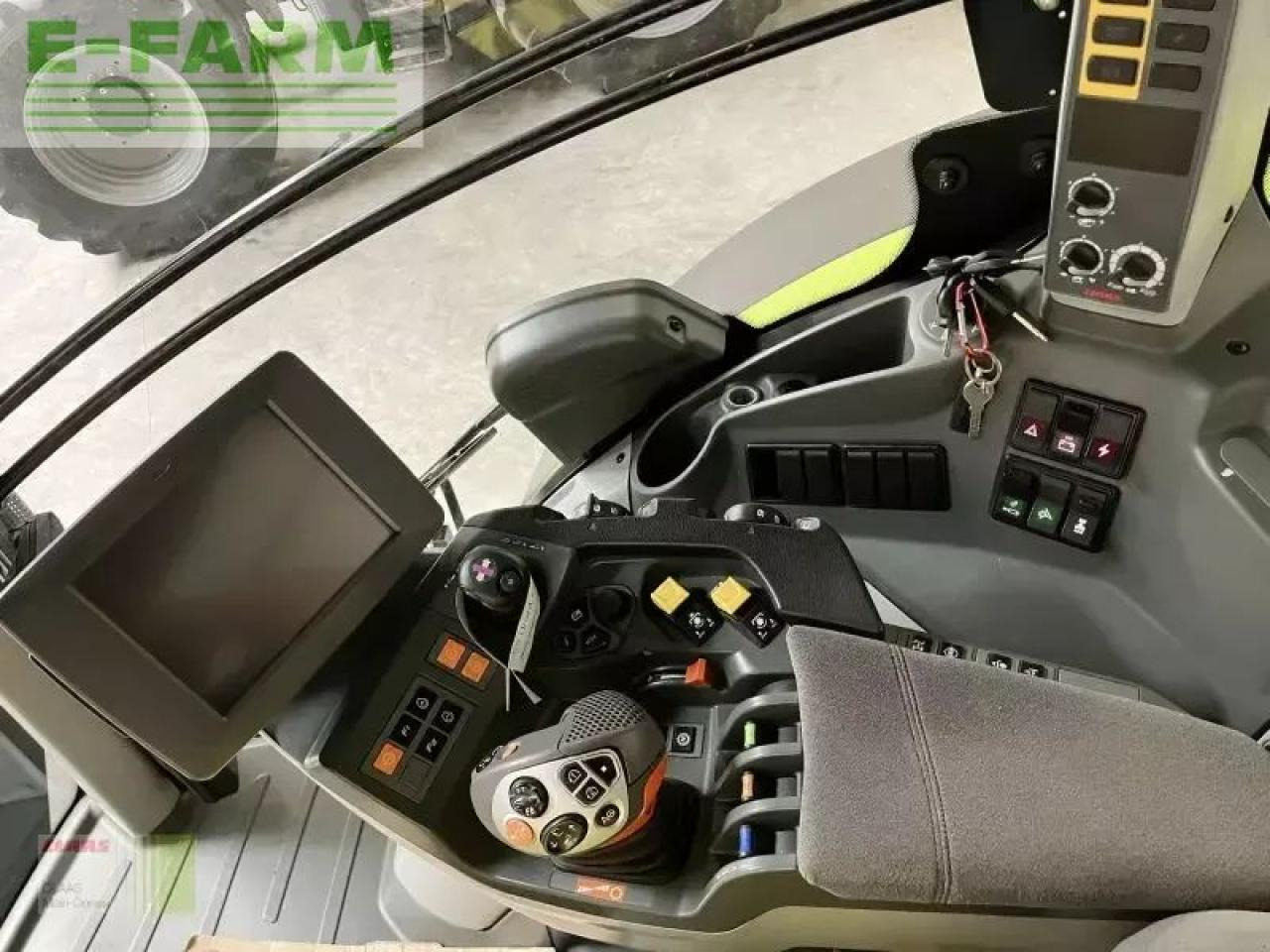 Tracteur agricole CLAAS axion 870 cmatic gps rtk