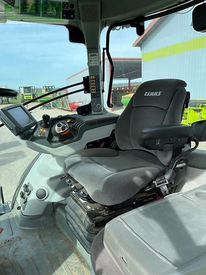 Tracteur agricole CLAAS axion 870 cmatic t4f CMATIC