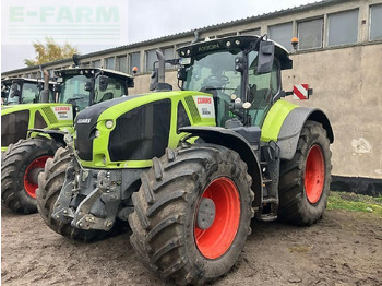 Tracteur agricole CLAAS axion 920