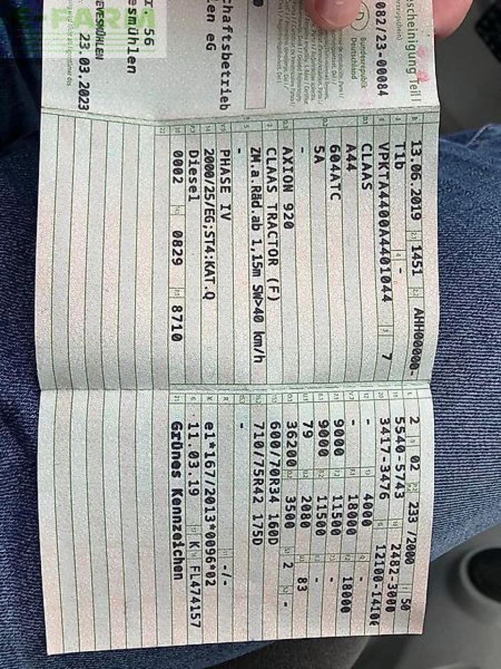 Tracteur agricole CLAAS axion 920