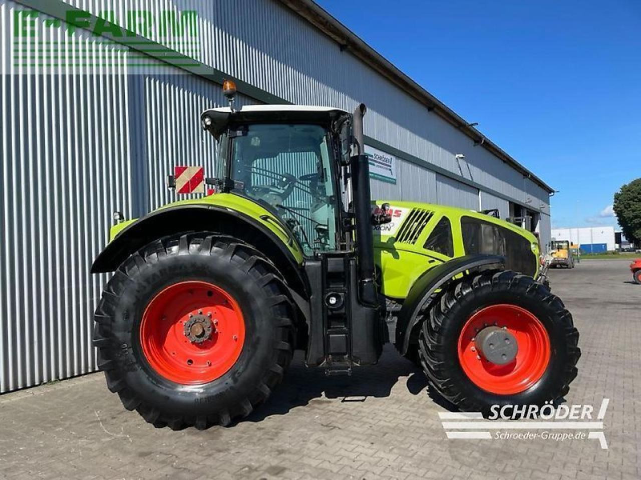 Tracteur agricole CLAAS axion 920 cmatic