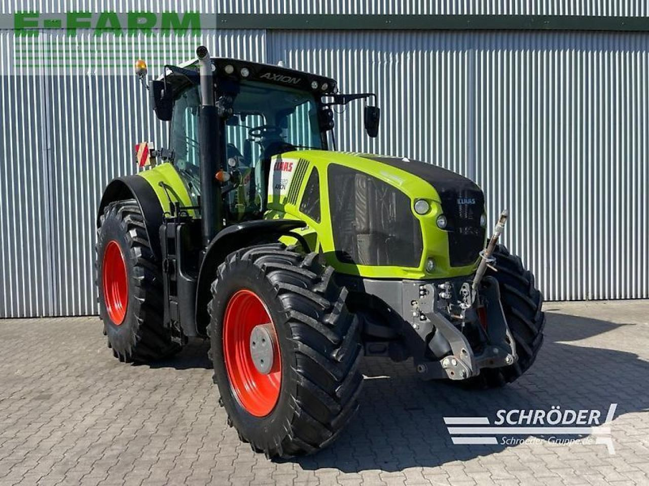 Tracteur agricole CLAAS axion 920 cmatic