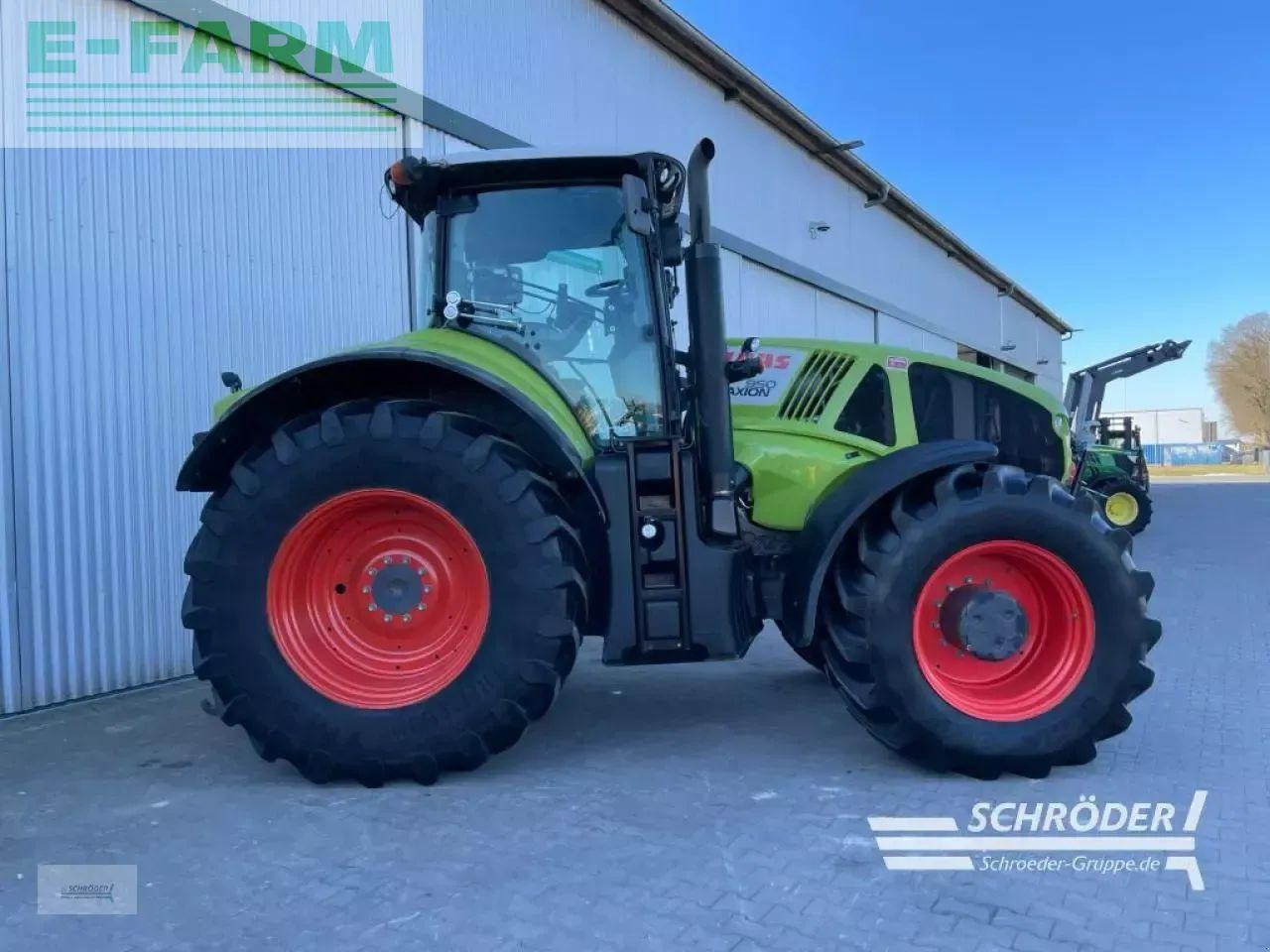 Tracteur agricole CLAAS axion 920 cmatic + rtk