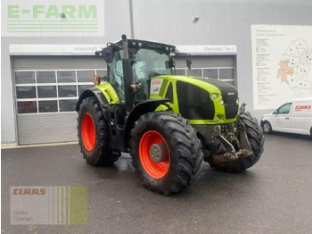 Tracteur agricole CLAAS axion 930