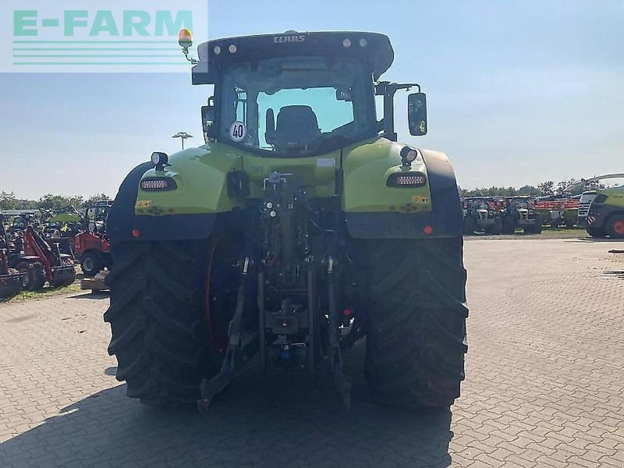 Tracteur agricole CLAAS axion 930
