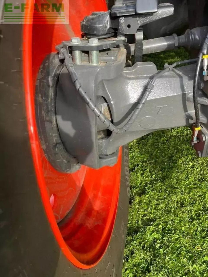 Tracteur agricole CLAAS axion 930