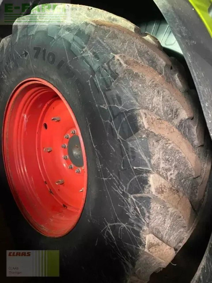 Tracteur agricole CLAAS axion 930