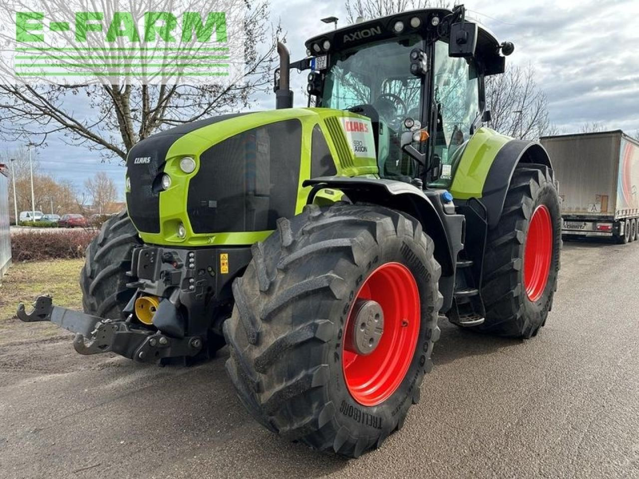 Tracteur agricole CLAAS axion 930