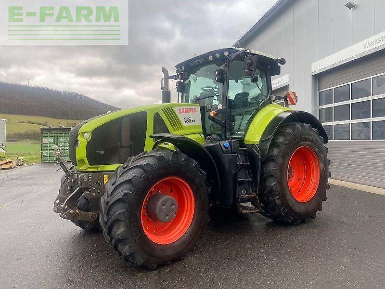 Tracteur agricole CLAAS axion 930