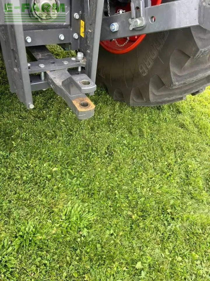 Tracteur agricole CLAAS axion 930