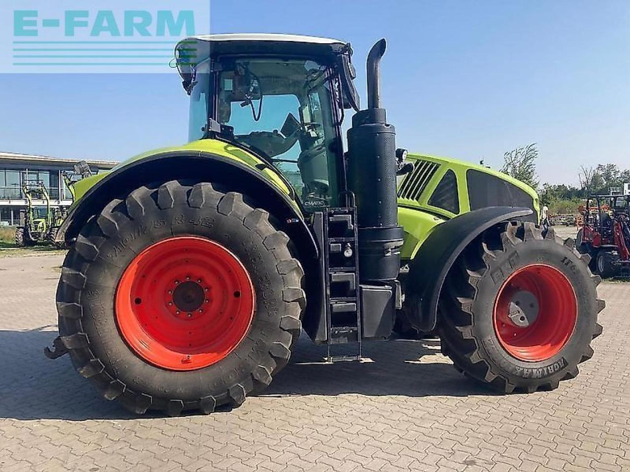 Tracteur agricole CLAAS axion 930