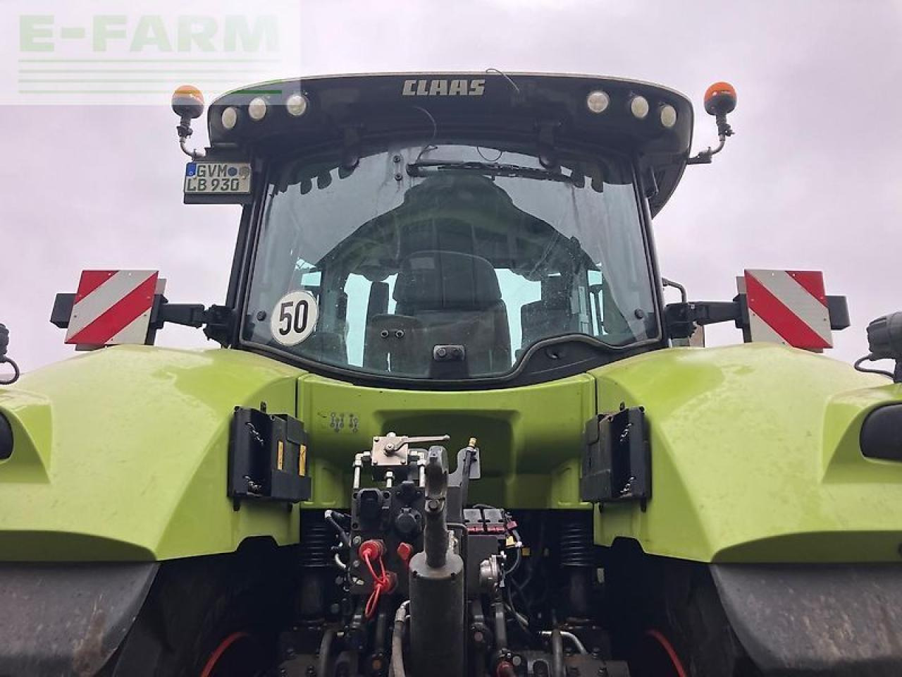 Tracteur agricole CLAAS axion 930