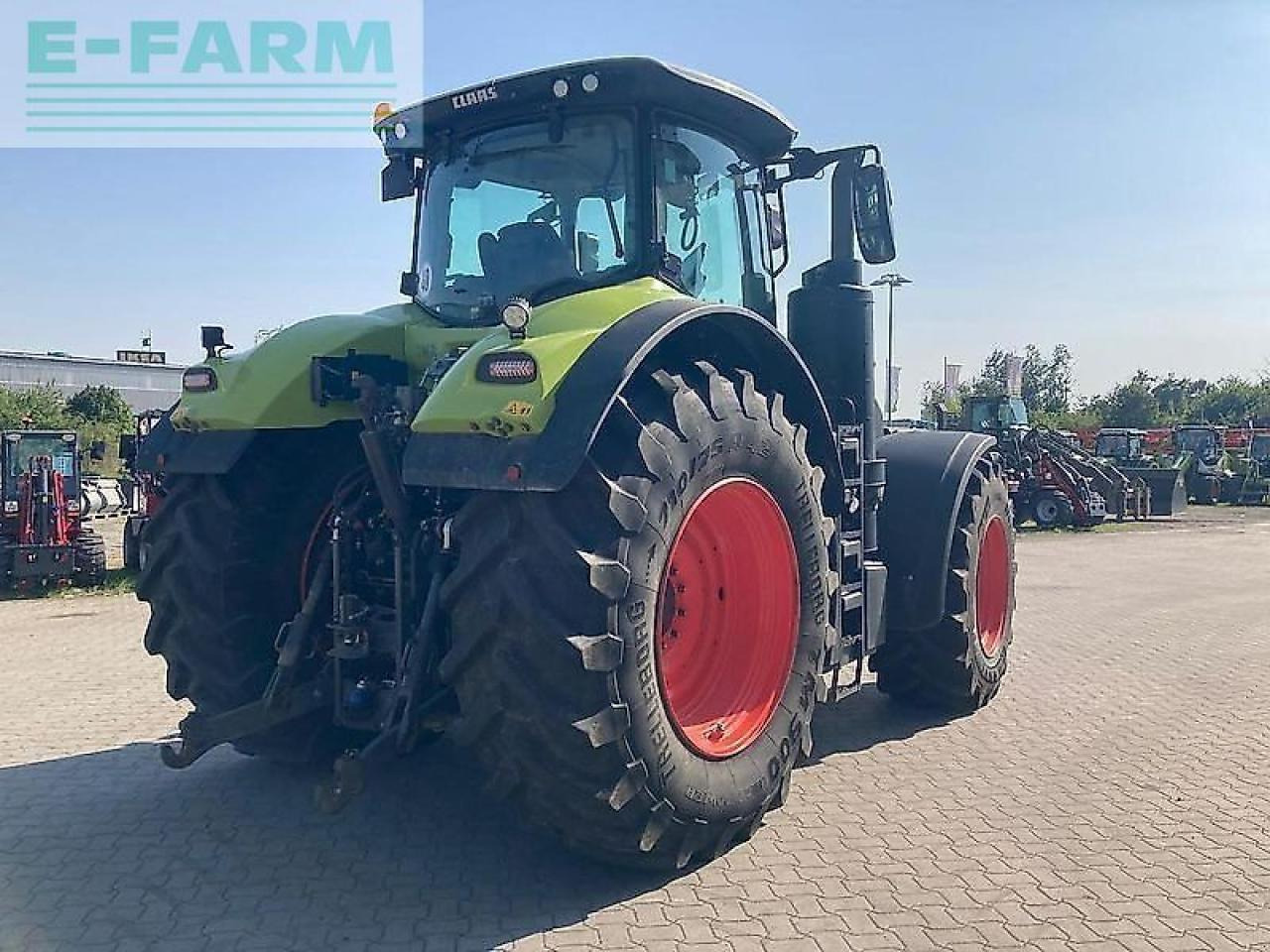 Tracteur agricole CLAAS axion 930