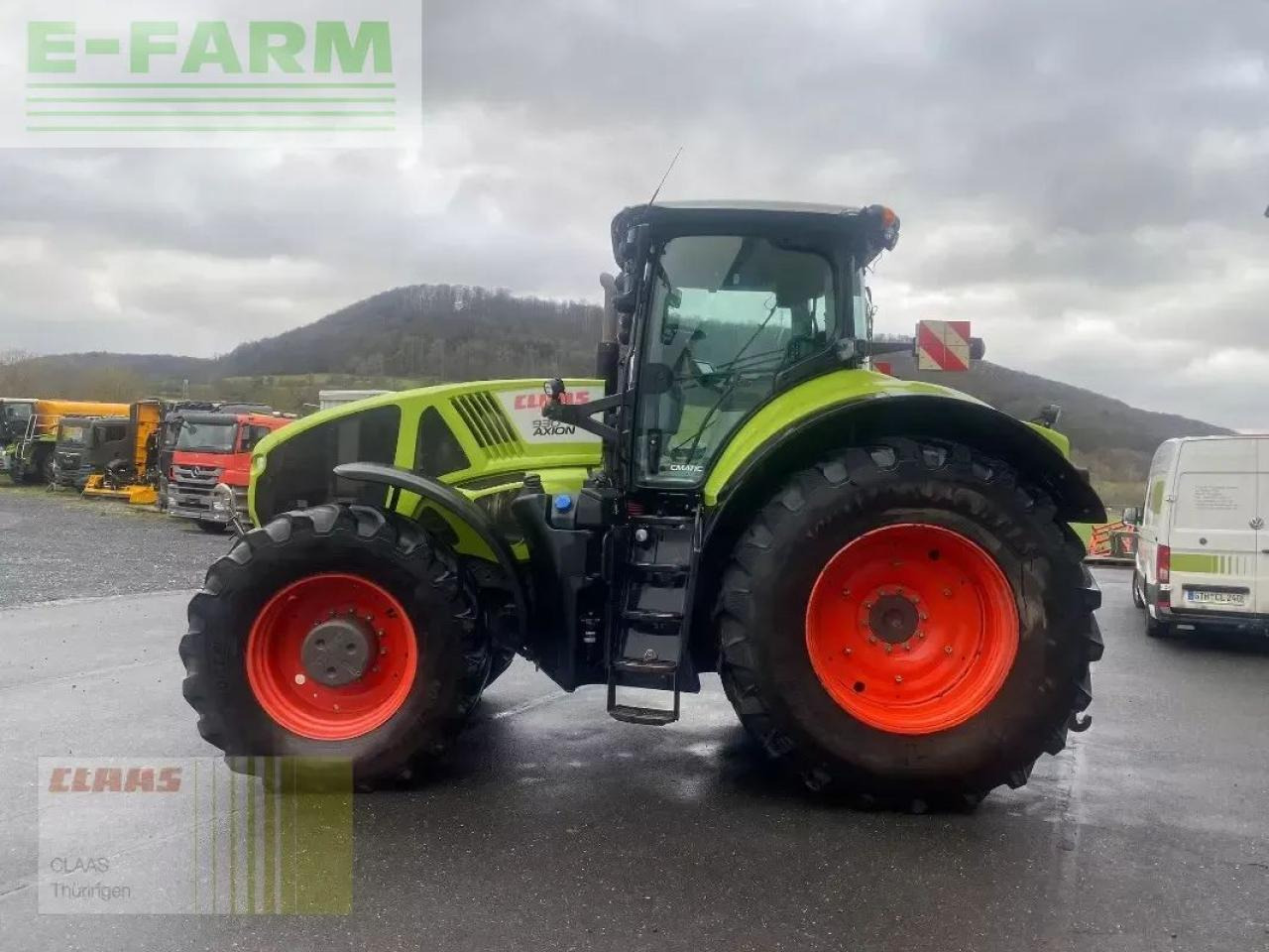 Tracteur agricole CLAAS axion 930