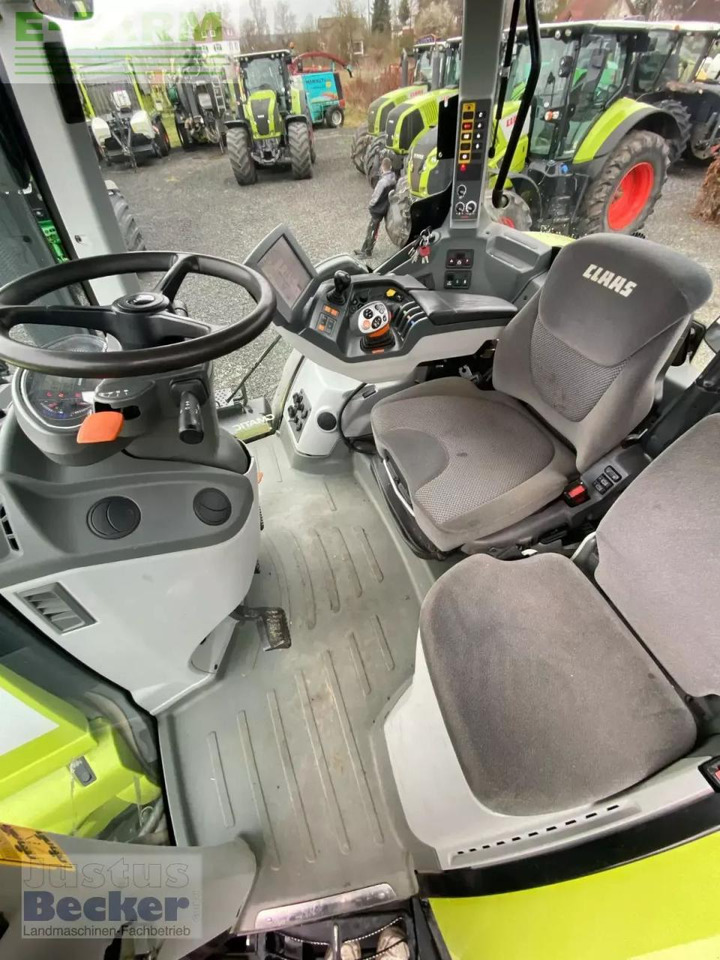 Tracteur agricole CLAAS axion 930 c-matic