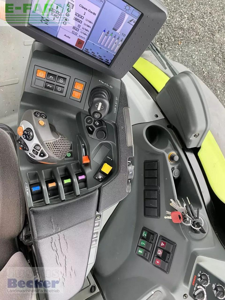 Tracteur agricole CLAAS axion 930 c-matic