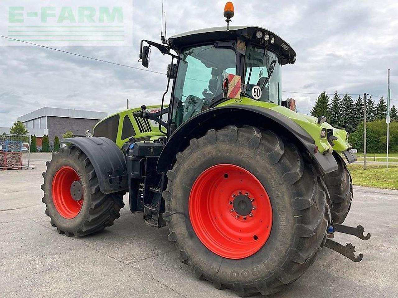 Tracteur agricole CLAAS axion 930 cmatic