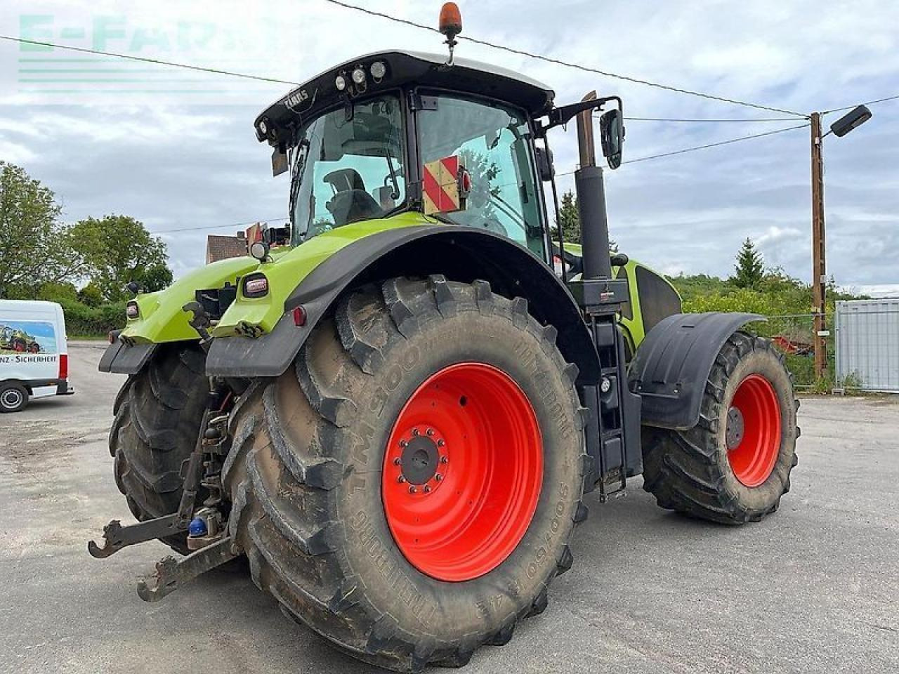 Tracteur agricole CLAAS axion 930 cmatic
