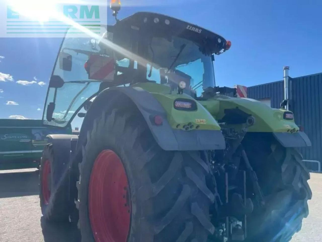Tracteur agricole CLAAS axion 930 cmatic