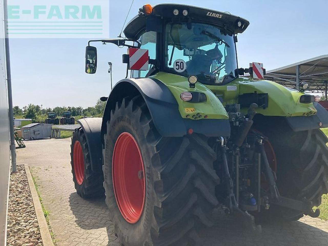 Tracteur agricole CLAAS axion 930 cmatic