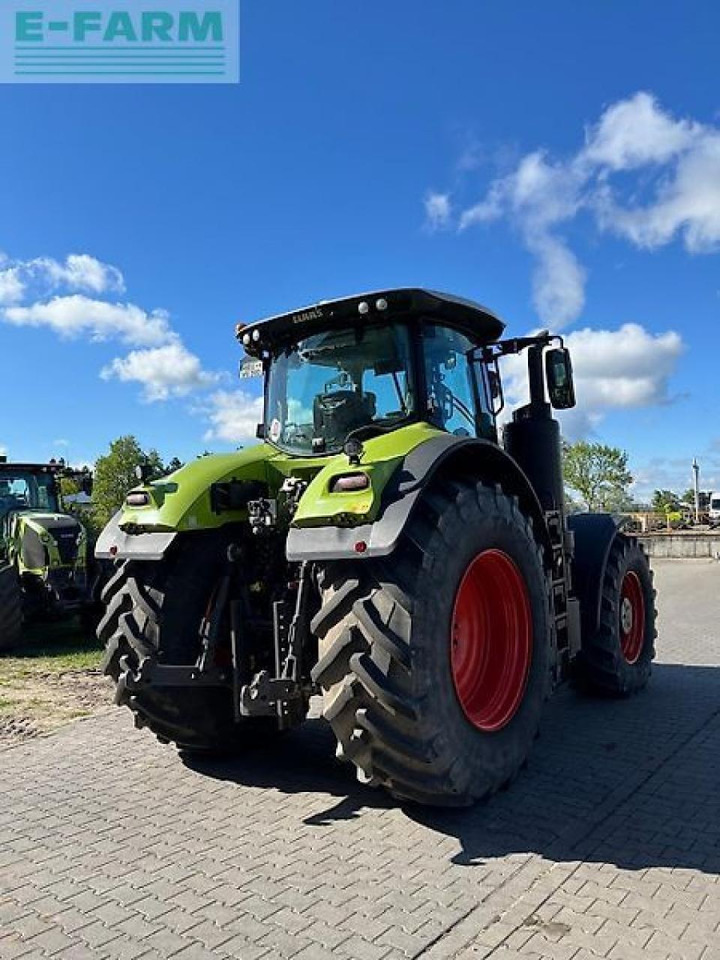Tracteur agricole CLAAS axion 930 cmatic ceb