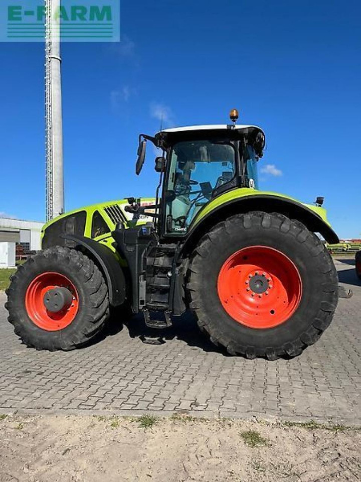 Tracteur agricole CLAAS axion 930 cmatic ceb