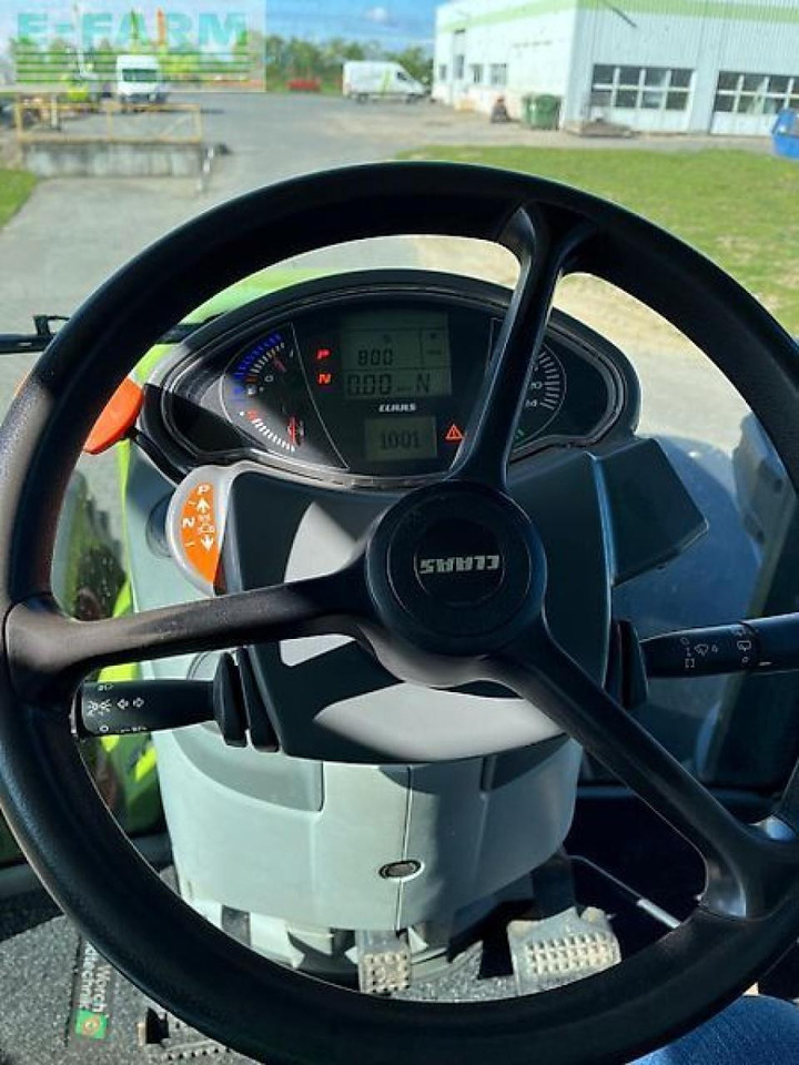 Tracteur agricole CLAAS axion 930 cmatic ceb