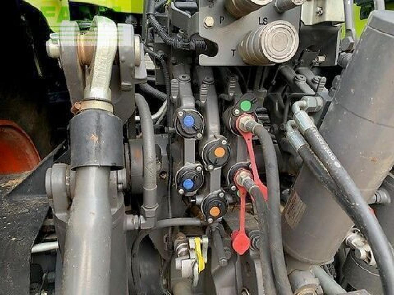 Tracteur agricole CLAAS axion 930 cmatic cebis CMATIC CEBIS